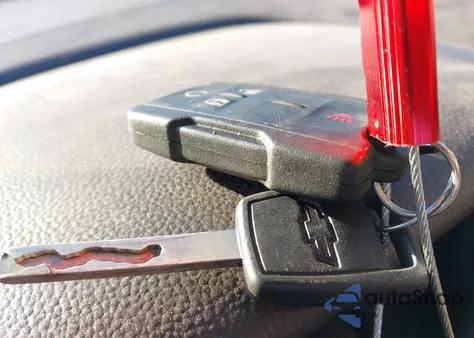 2014 Chevrolet Silverado 1500 1Lt из США, поврежденный, VIN 3GCUKREC3EG310505